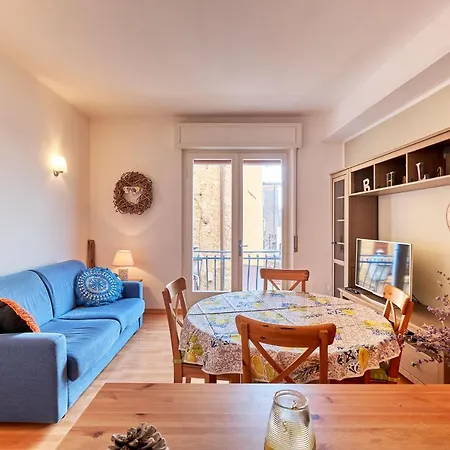 Apartmentsgarda - Residenza Dei Navigatori Lägenhet Torri Del Benaco
