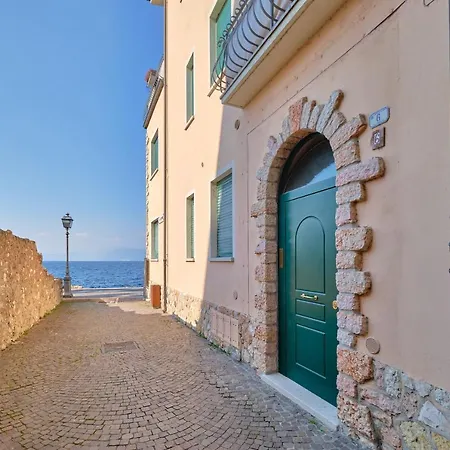 Apartmentsgarda - Residenza Dei Navigatori Apartamento Torri Del Benaco