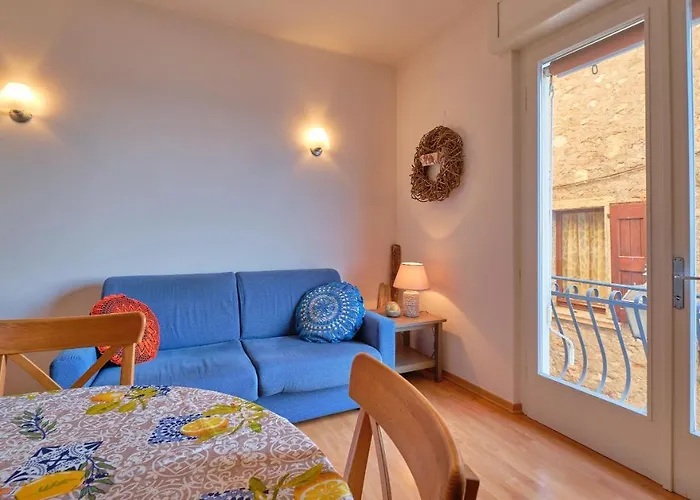 Apartmentsgarda - Residenza Dei Navigatori Torri Del Benaco